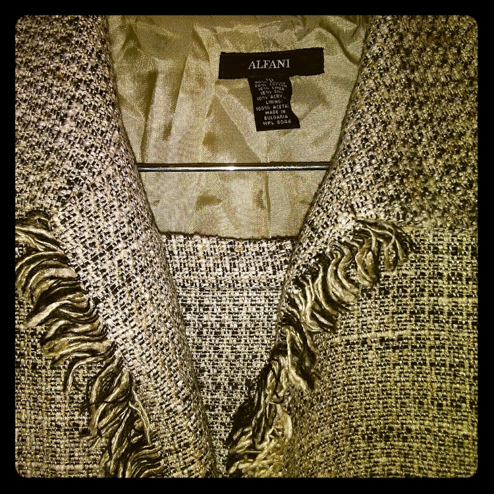 Alfani Ladies Suit (jacket and skirt)